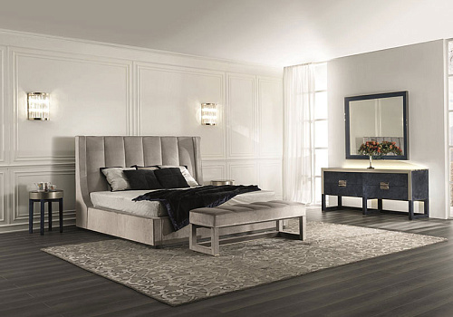 Кровать, скамеечка и туалетный столик kubrick 02 Longhi Vanity